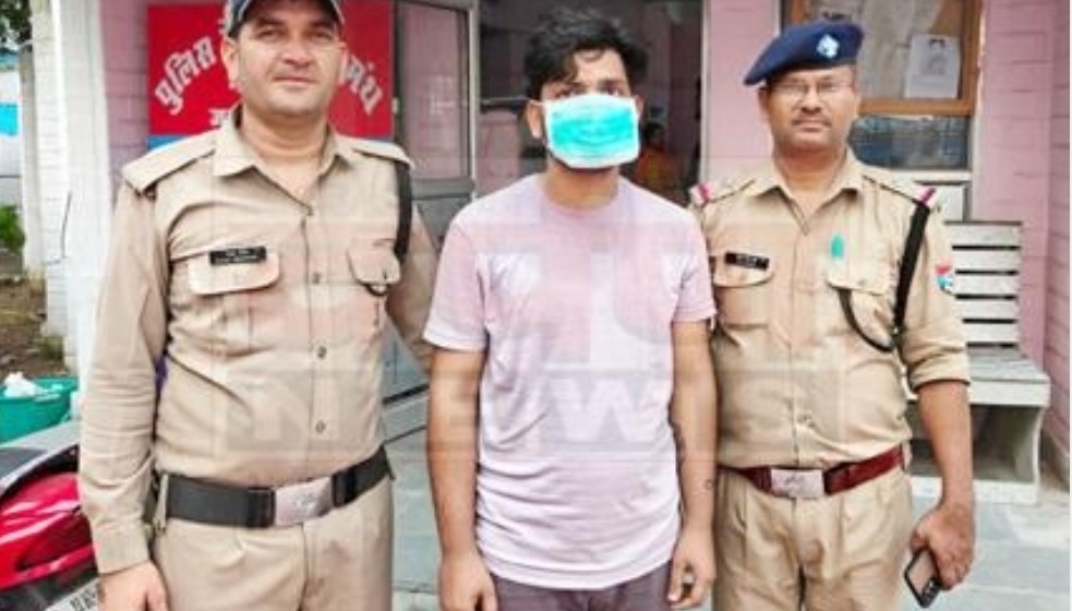 लिव इन पार्टनर ही निकला हत्यारा,गिरफ्तार ।