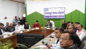 मुख्य सचिव आनन्द बर्द्धन का शुरू हुआ चम्पावत जिले का दो दिवसीय दौरा।